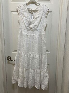 Sky and Sand white eyelet lace maxi dress size M